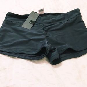 BNWT Mossimo Yoga Shorts